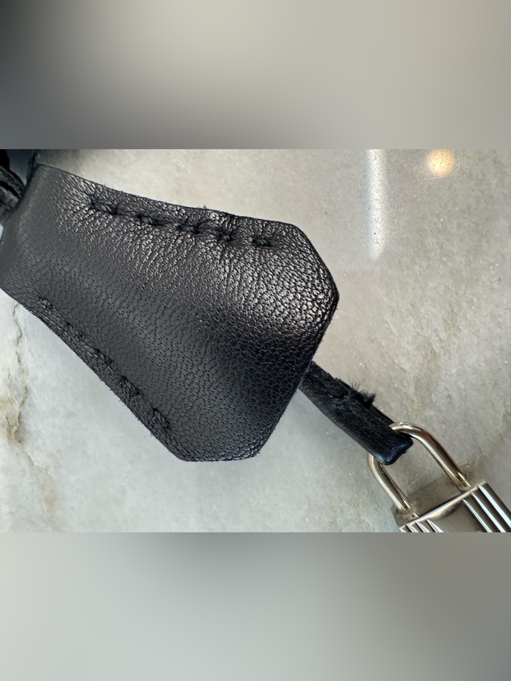 Hermes Black Lambskin Leather Clochette Lock Gloves - Picture 4 of 14